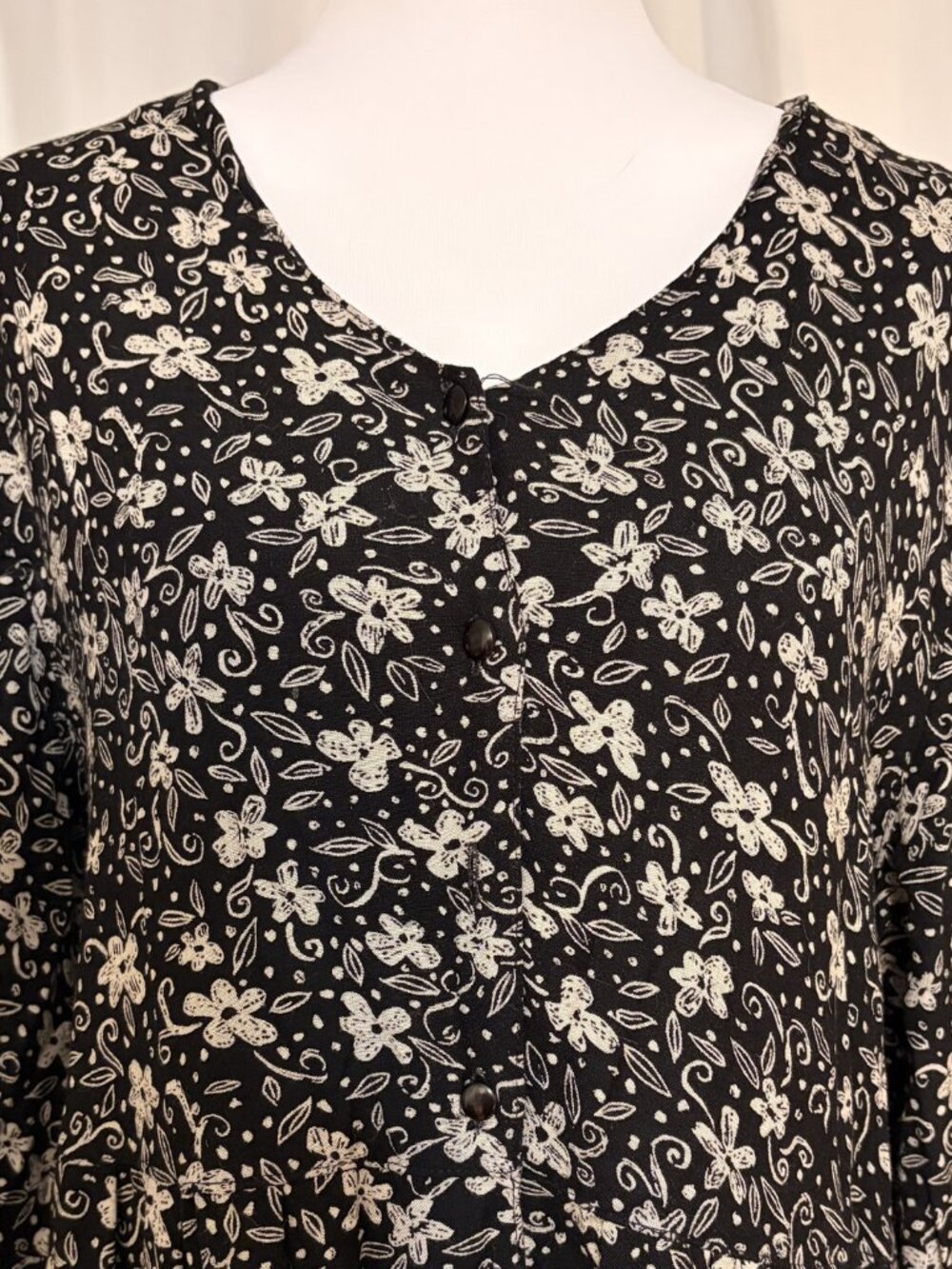 Vintage 90s Black and White Florals Cropped Jumpsuit Women's XL XXL